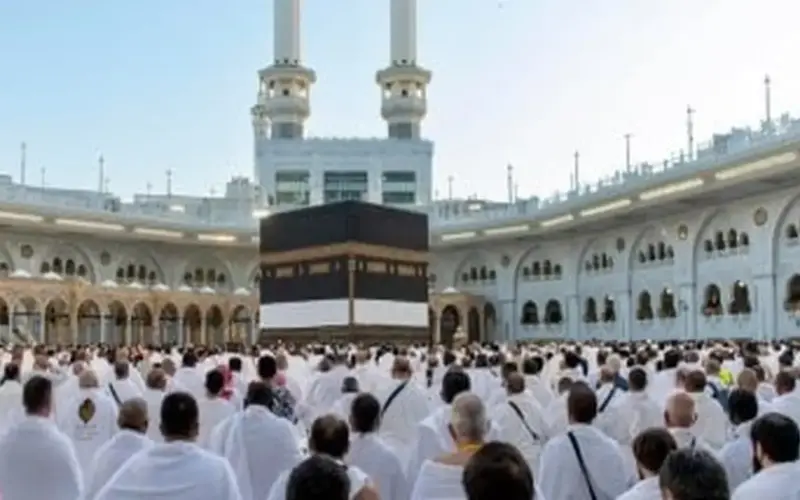 غرامة مالية بقيمة 20 ألف ريال للزوار عند دخول مكة المكرمة